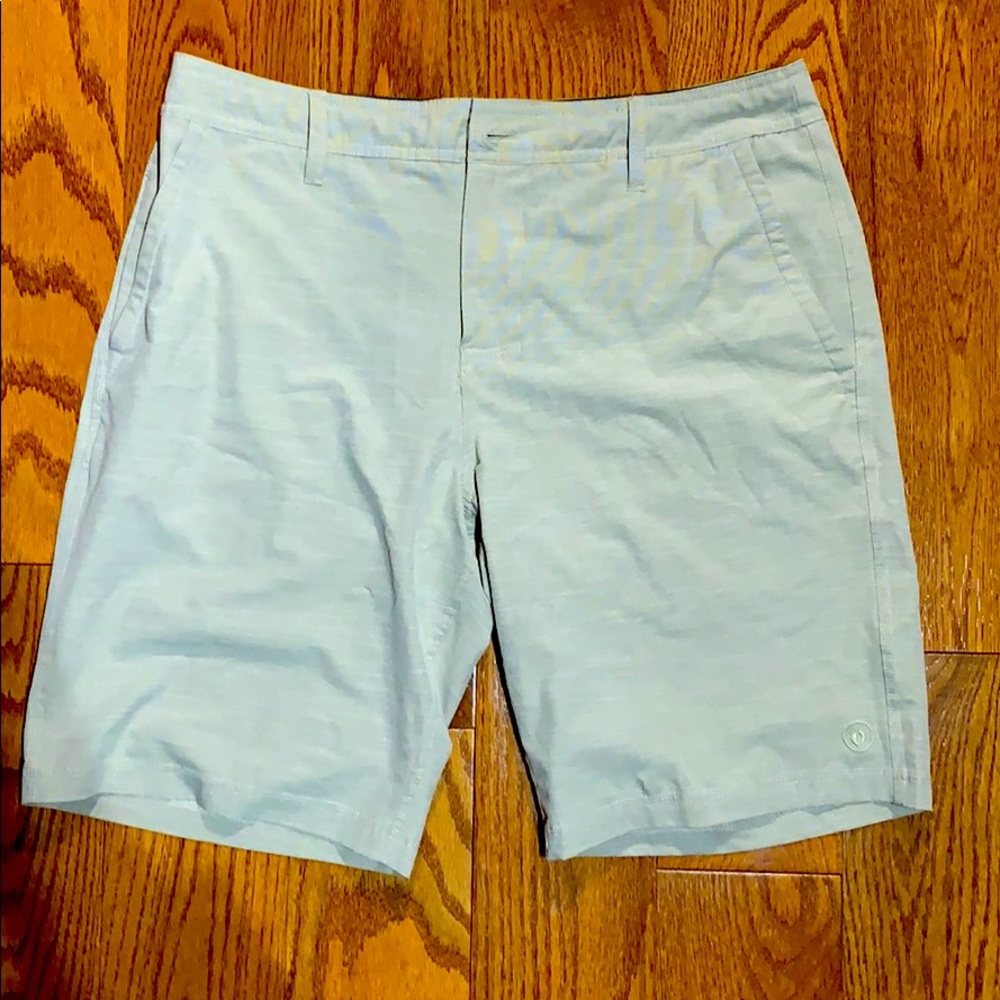 Cream Shorts Size 34